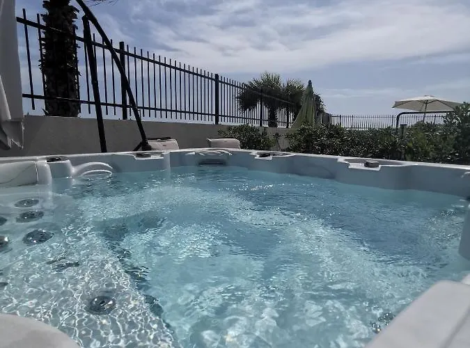 Hotell Le Nautilia De Luxe 