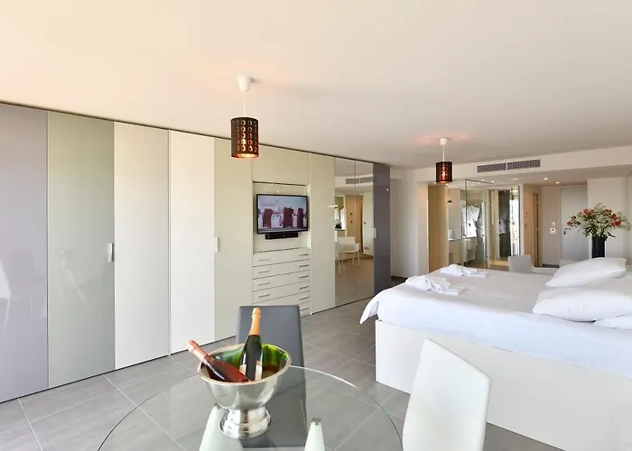 Hotell Le Nautilia De Luxe 